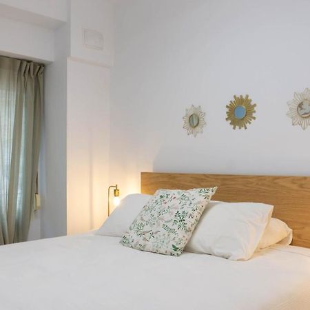 Apartment Caleta Beach มาลากา ภายนอก รูปภาพ