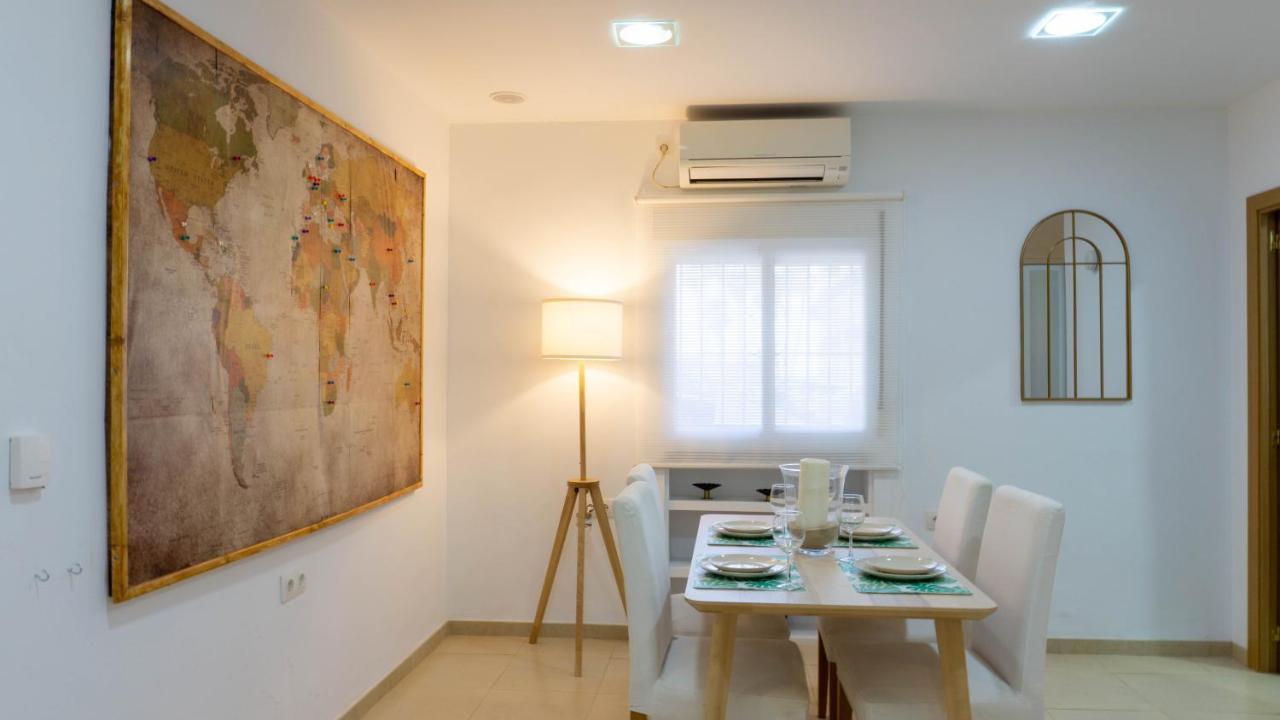 Apartment Caleta Beach มาลากา ภายนอก รูปภาพ